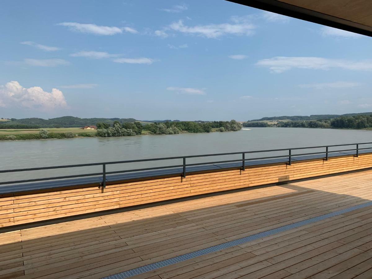 Donau Lodge Ybbs an der Donau Eksteriør billede